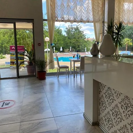 Отель Kamenec Несебр