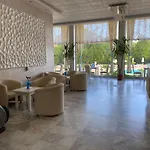 Kamenec Отель 3*