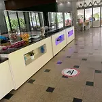 Отель Kamenec