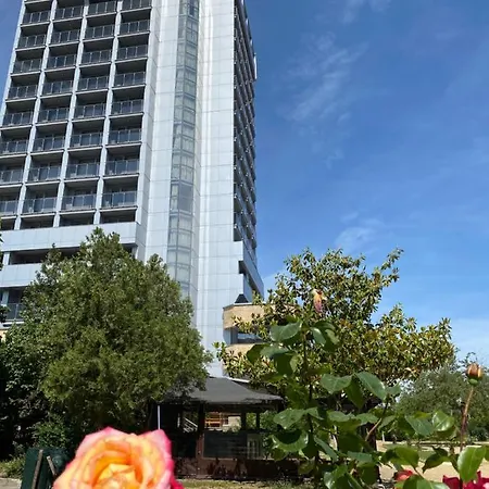 Отель Kamenec Несебр