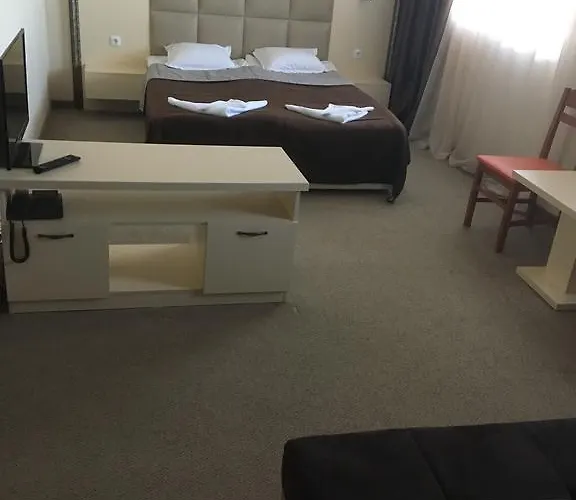 Szálloda Kamenec 3*